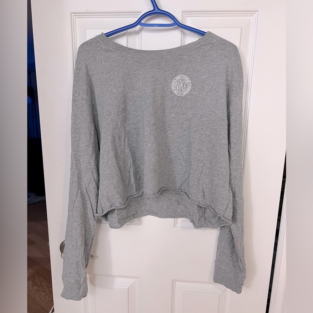 Nike cropped long sleeve